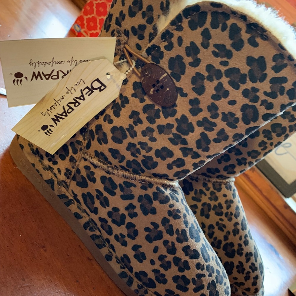 Brand new Bear Paw boots!